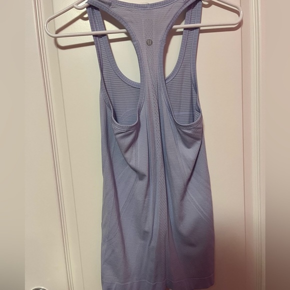 Periwinkle Lululemon tank - Picture 2 of 5